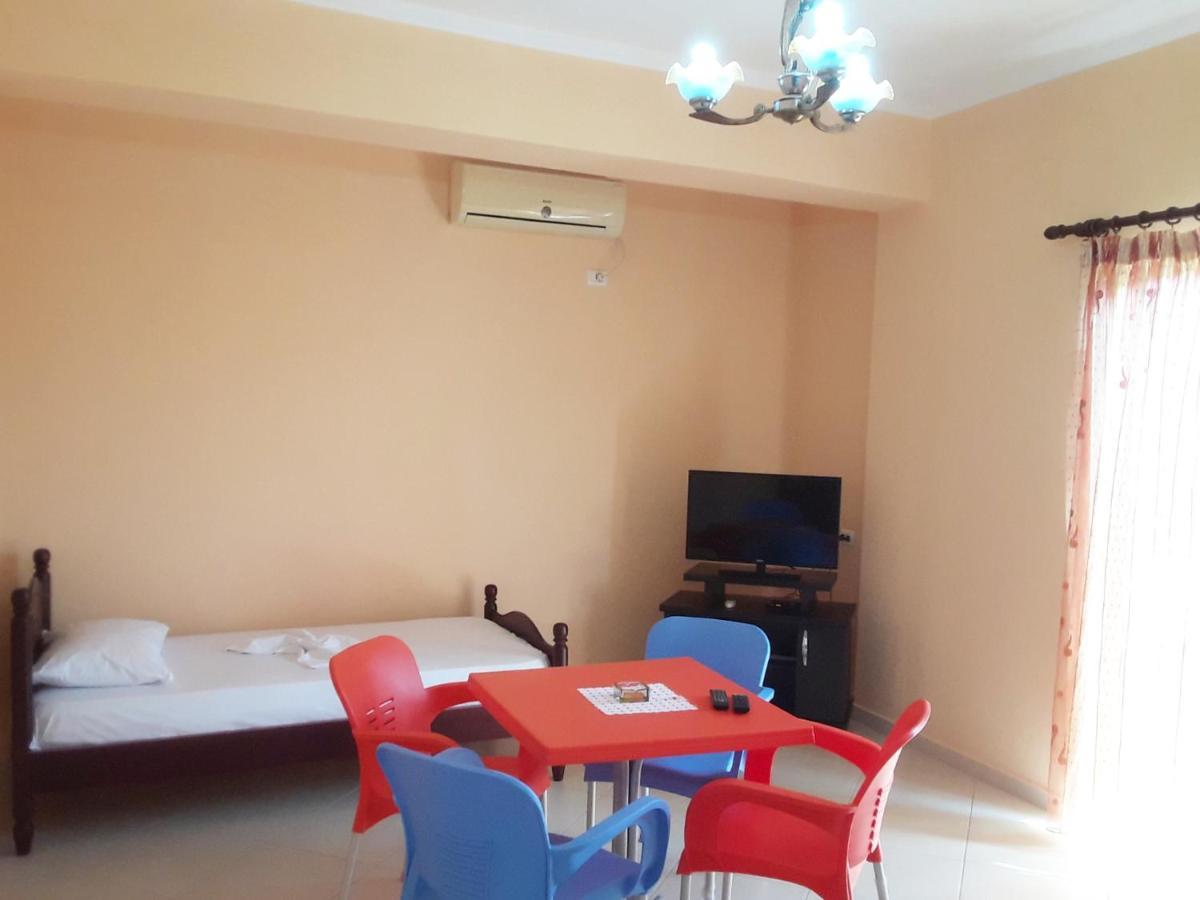Ferienwohnung Vila Jakupi Sarandë Exterior foto
